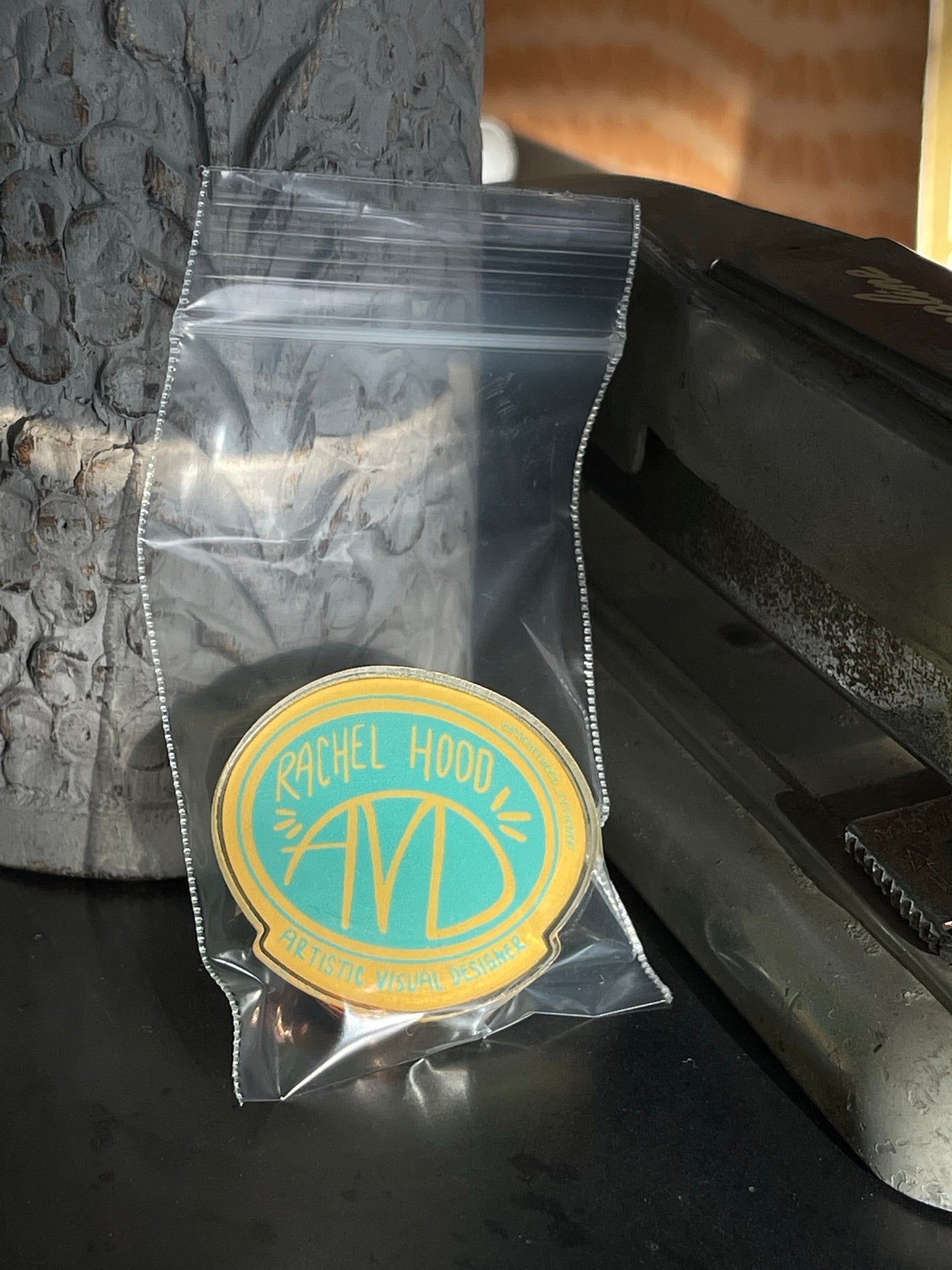 AVD Pin